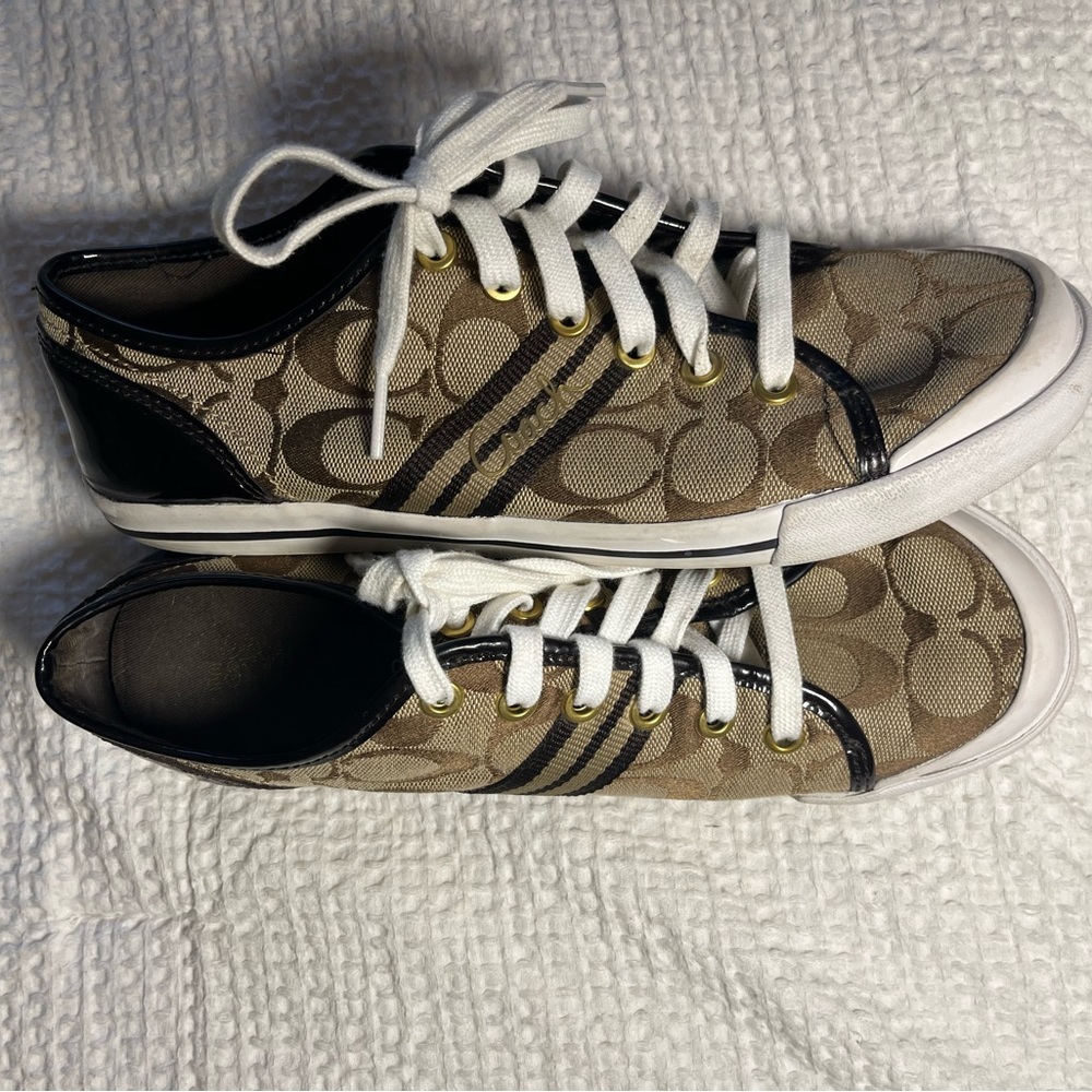 Brown Coach Shoes • Size 9 •